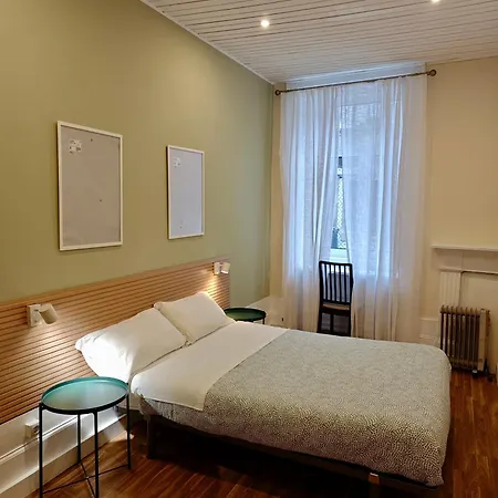 Guest house Bragas Center *