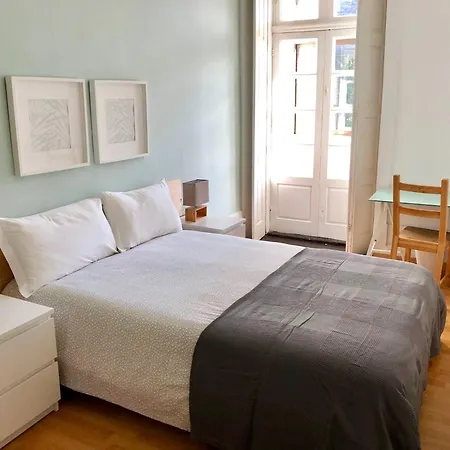 Bragas Center Guest house *