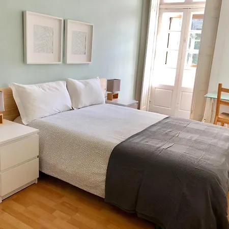 Konukevi Bragas Center *