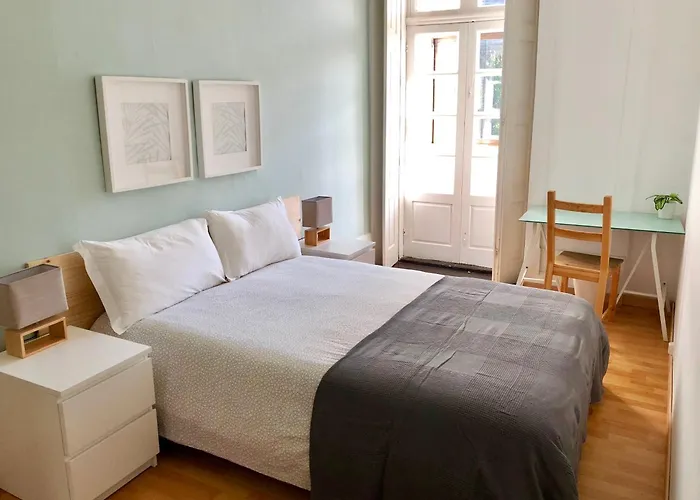 Bragas Center Konukevi *