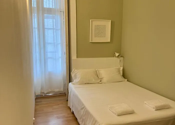 Bragas Center Konukevi *